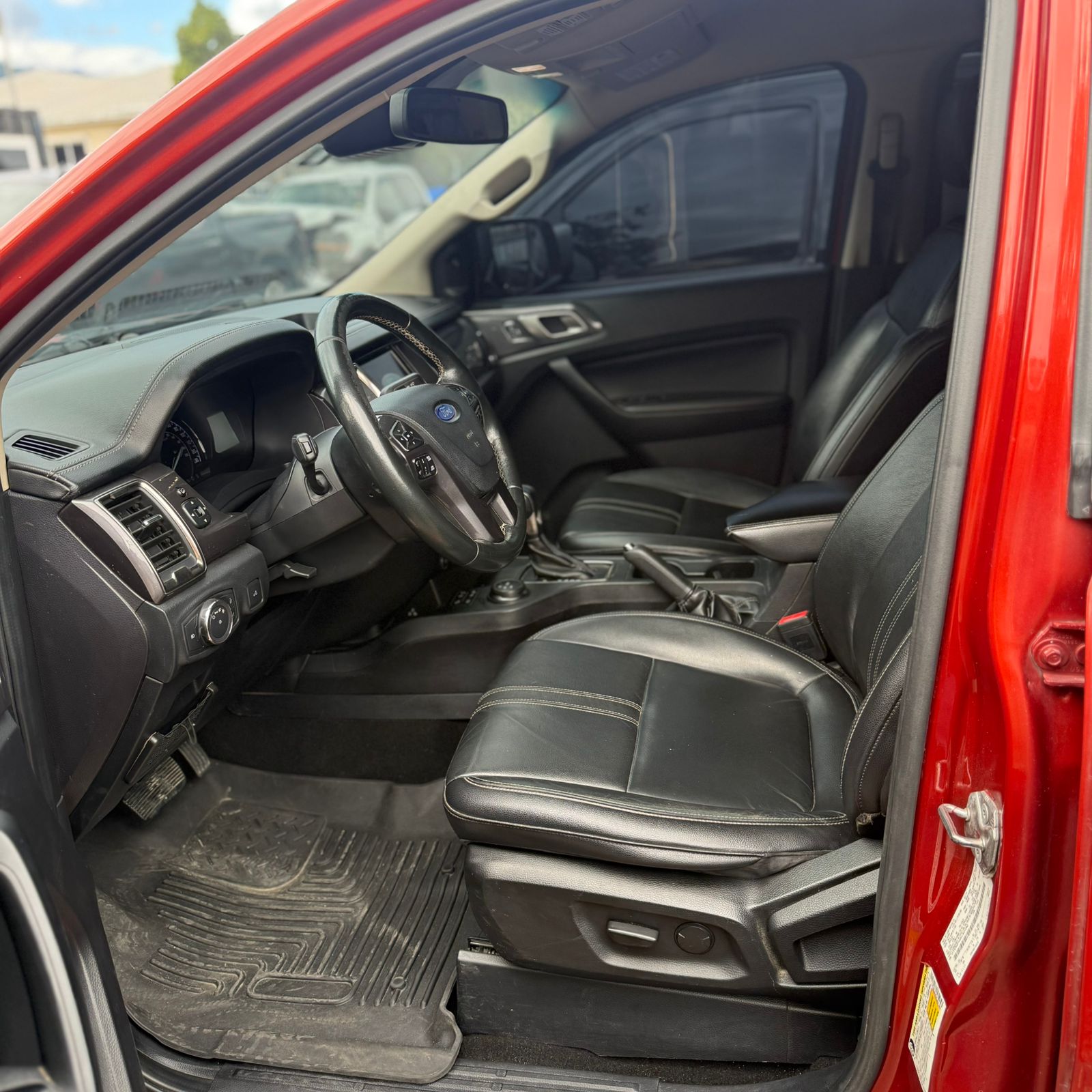 Ford Ranger LARIAT 2019 - foto 4