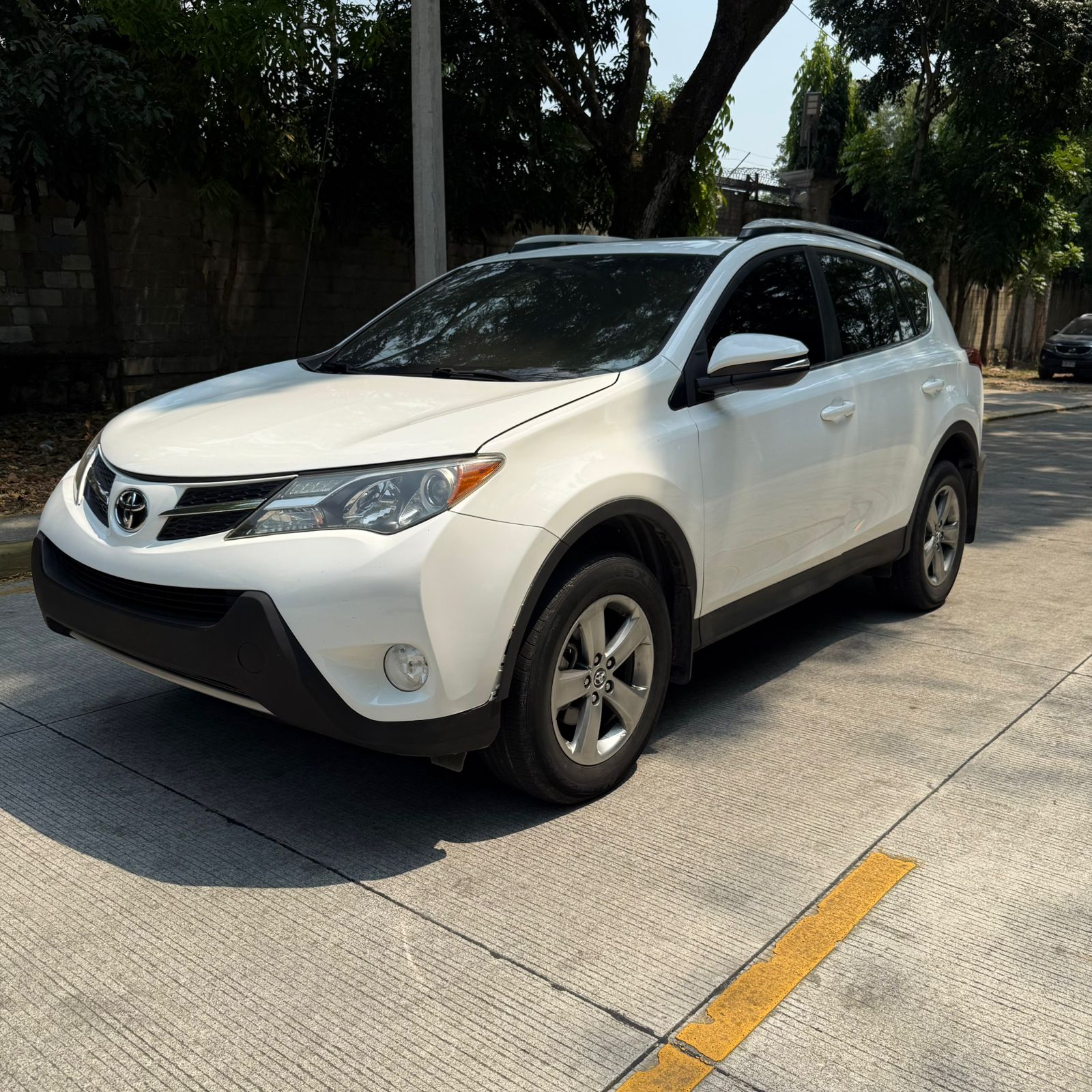 Toyota RAV4 2015