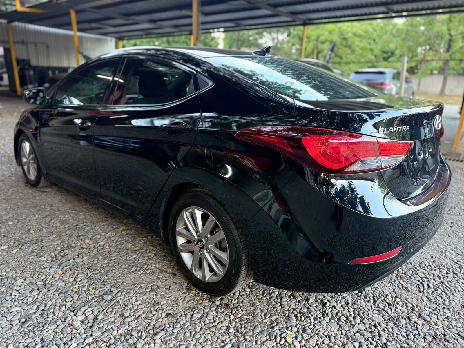 Hyundai Elantra 2014 - foto 5