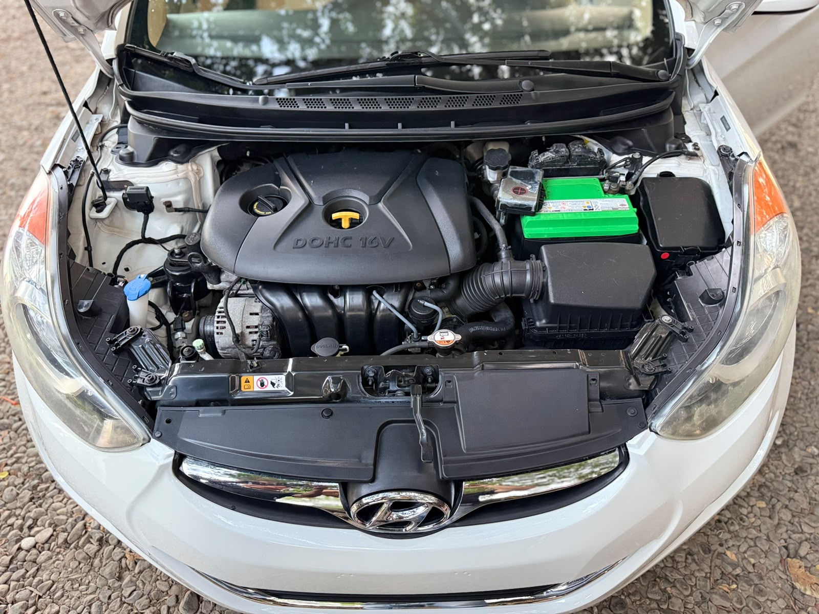 Hyundai Elantra 2013 - foto 4