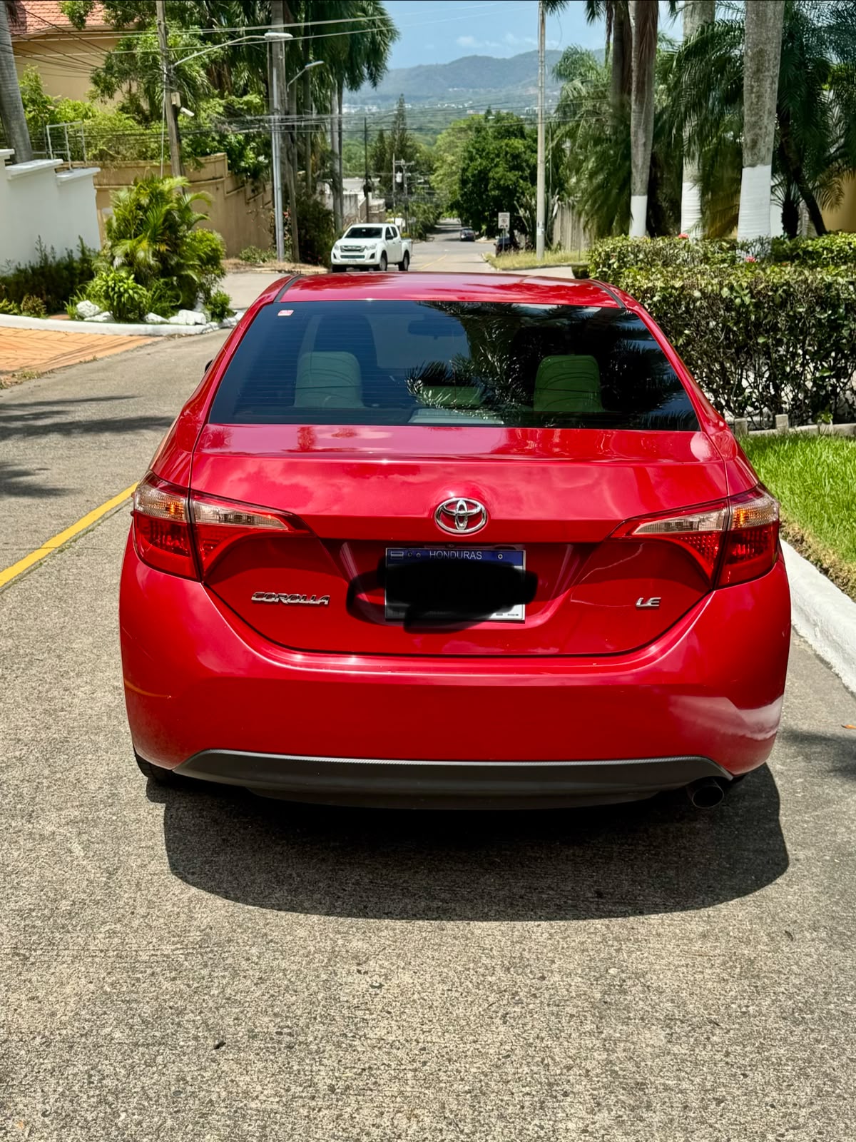 Toyota Corolla LE 2018 - foto 3