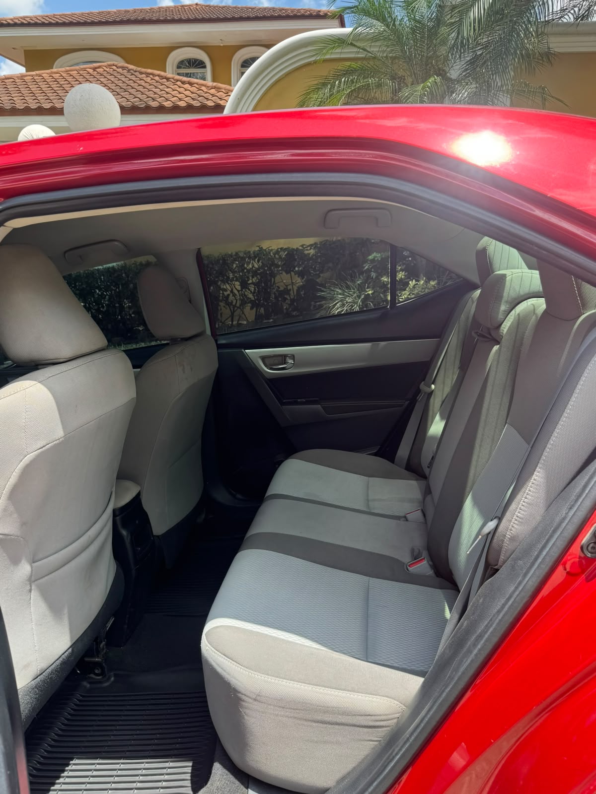 Toyota Corolla LE 2018 - foto 5