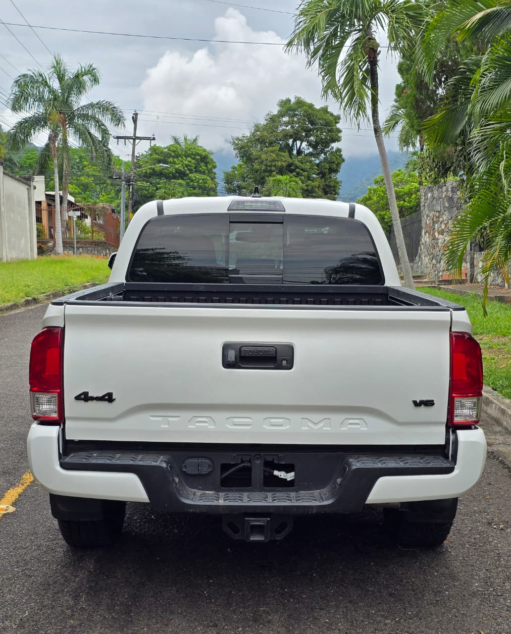 Toyota Tacoma SR5 2023 - foto 4