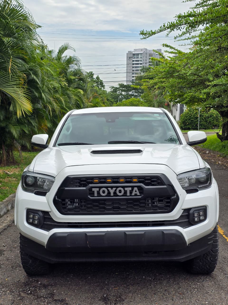 Toyota Tacoma SR5 2023 - foto 5