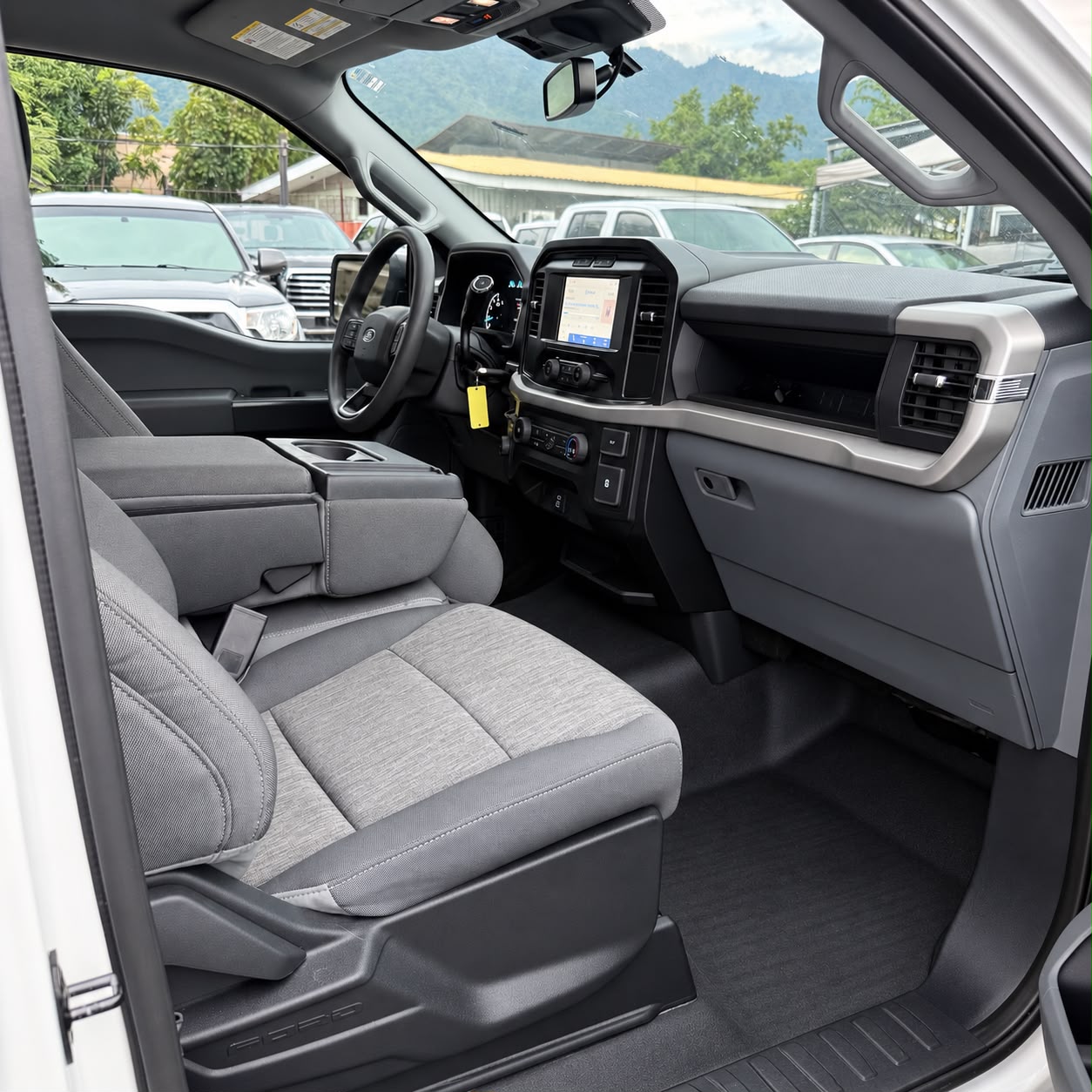 Ford F-150 XL 2022 - foto 4