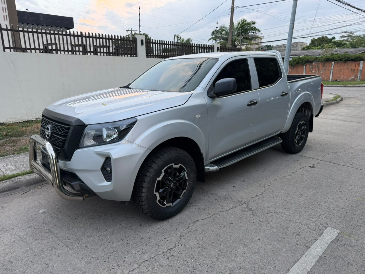Nissan NP300 2025 - foto 2