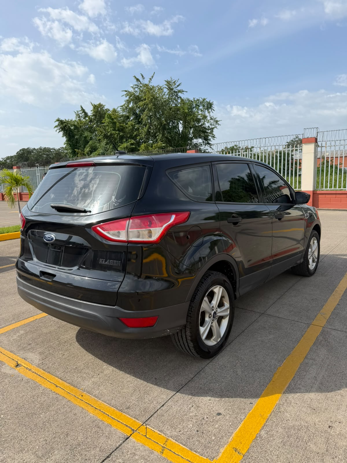 Ford Escape S 2014 - foto 2
