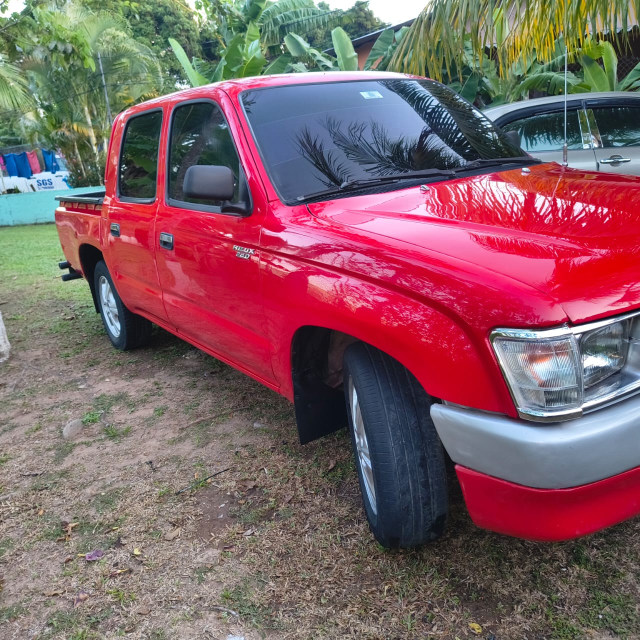 Toyota Hilux 1997 - foto 2