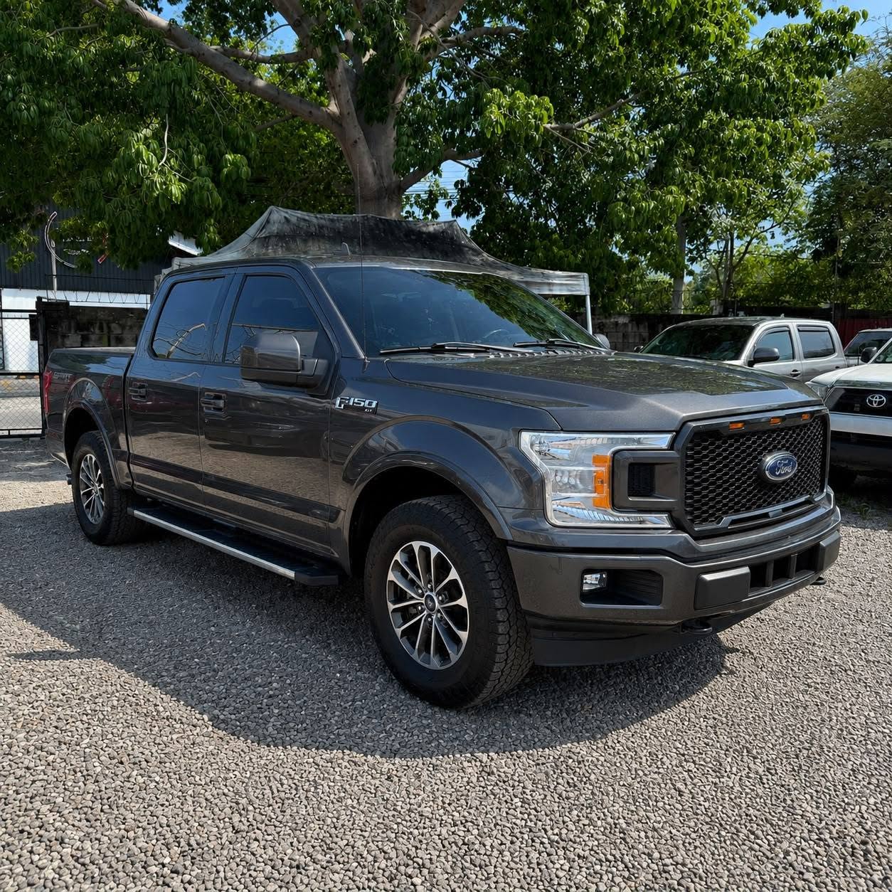 Ford F-150 SPORT 2020