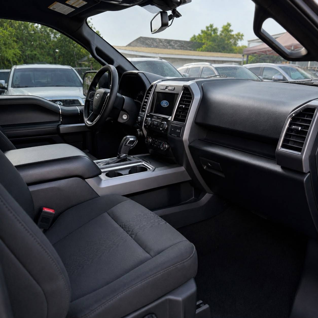 Ford F-150 SPORT 2020 - foto 5