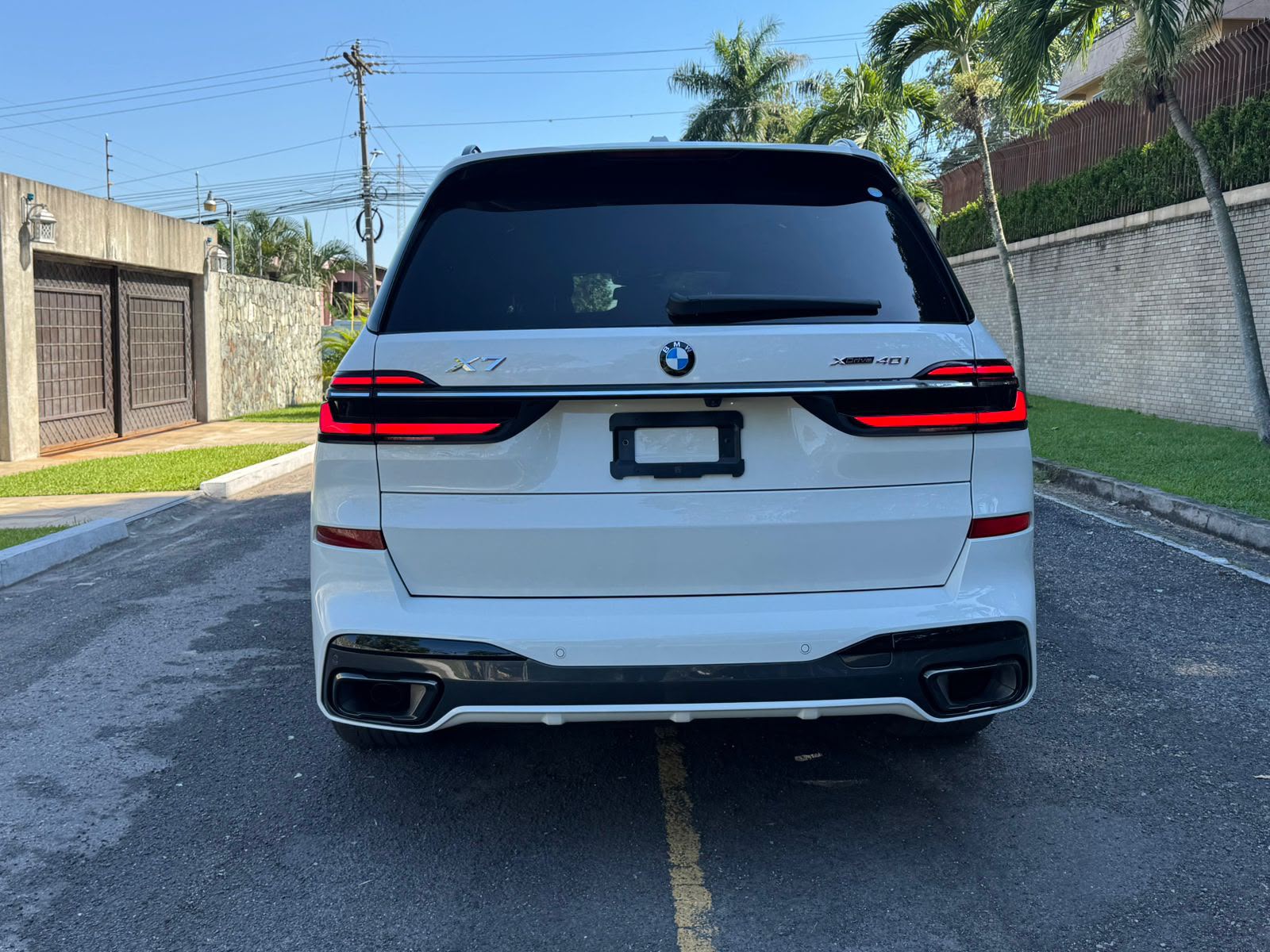 BMW X7 2024 - foto 3