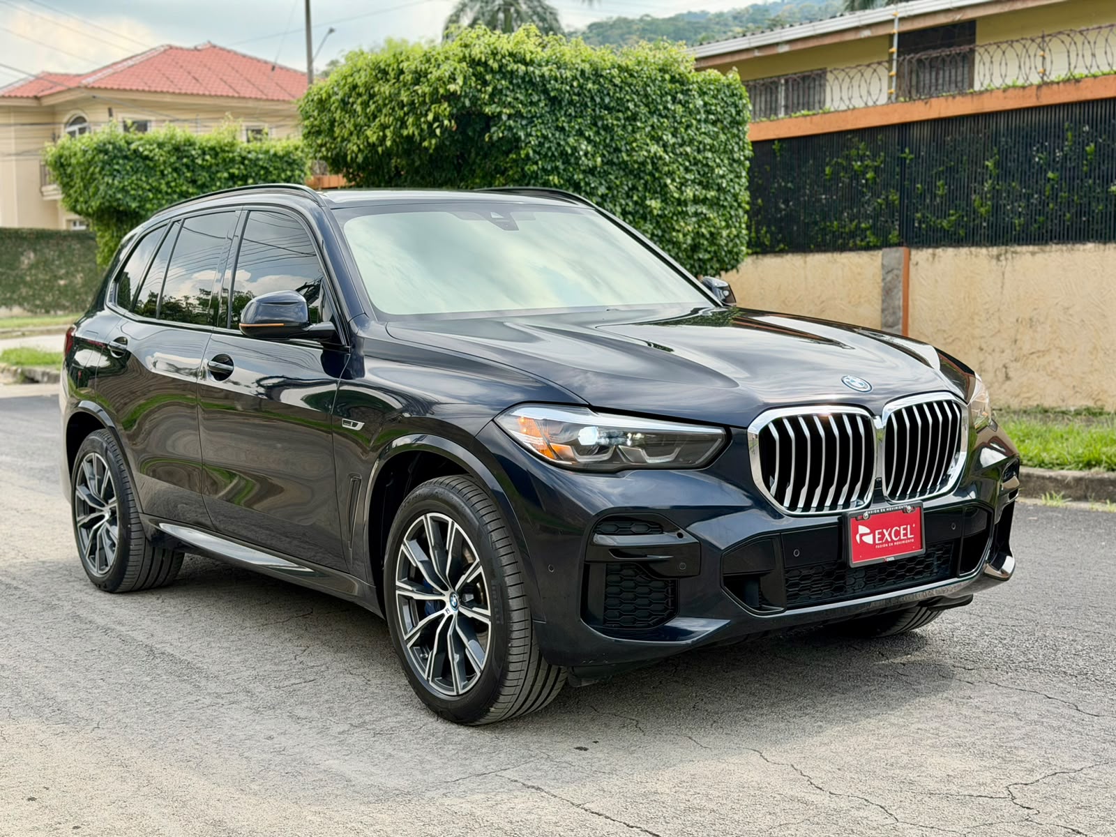 BMW X5  XDrive45E 2023