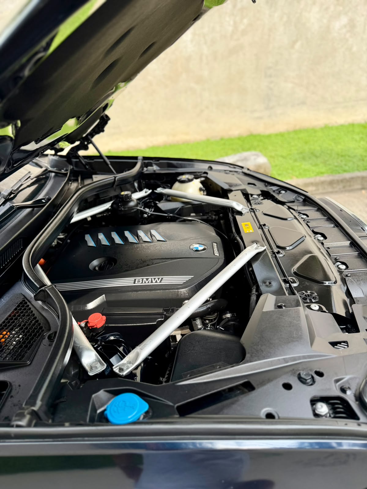BMW X5  XDrive45E 2023 - foto 8