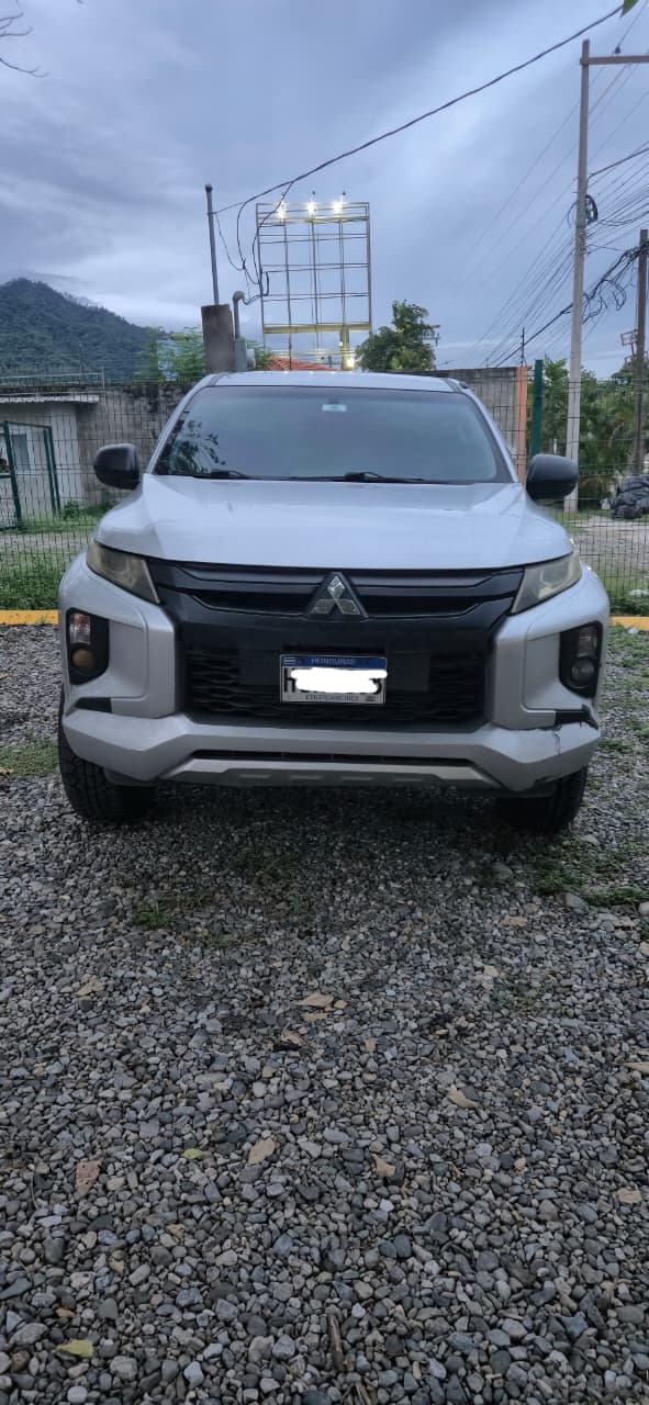 Mitsubishi L200 2021 - foto 2