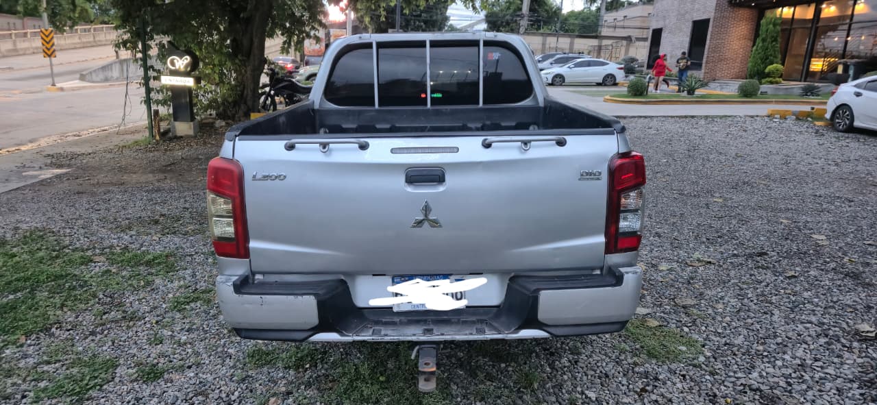 Mitsubishi L200 2021 - foto 3