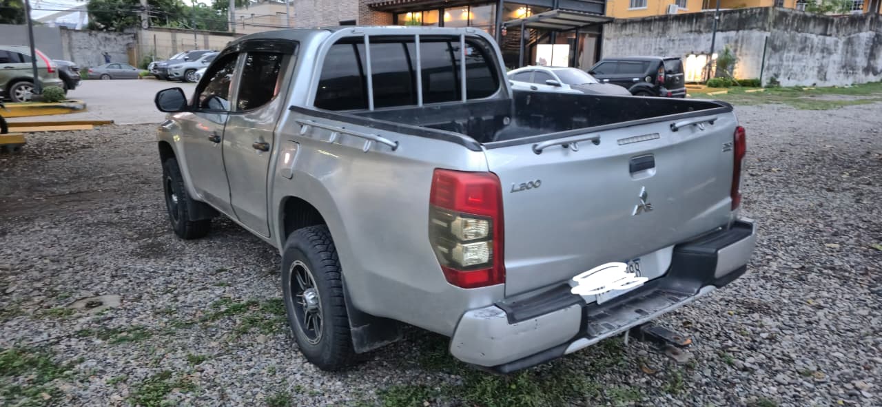 Mitsubishi L200 2021 - foto 7