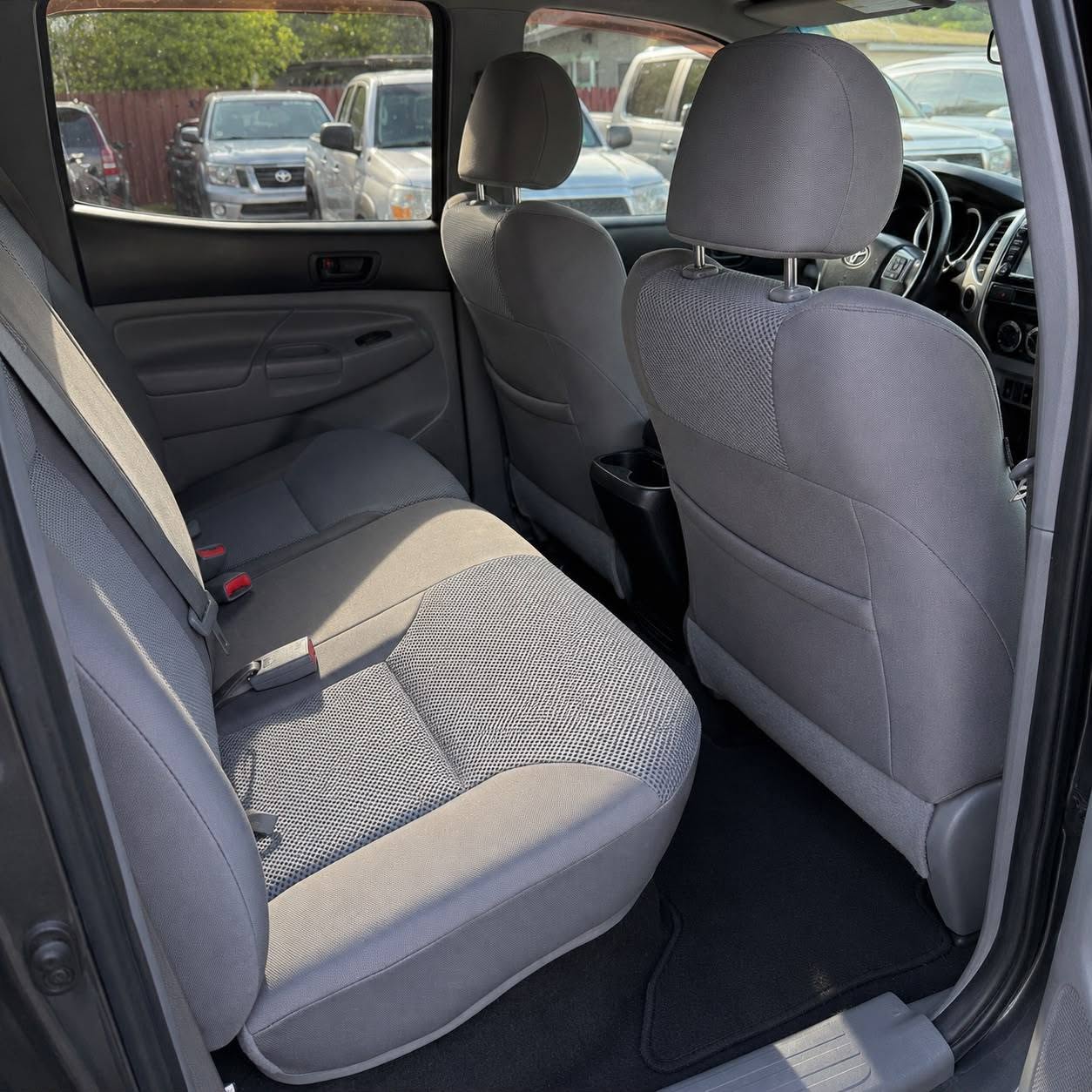 Toyota Tacoma SR5 2014 - foto 5